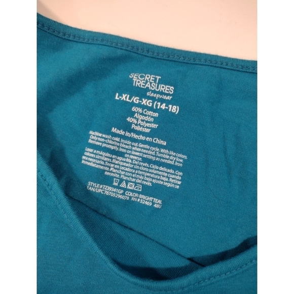 Secret Treasures I love long weekends giraffe novelty sleep shirt - Picture 3 of 9